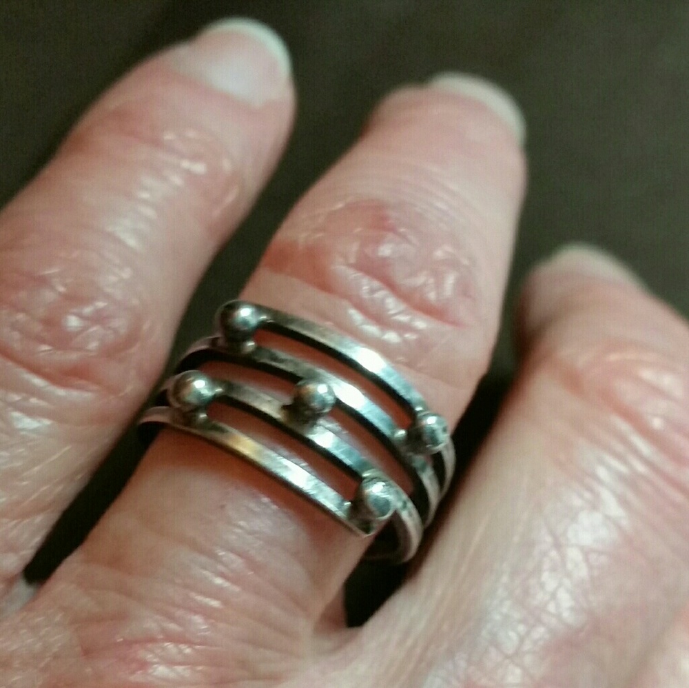 STERLING RING - Picture 4 of 4